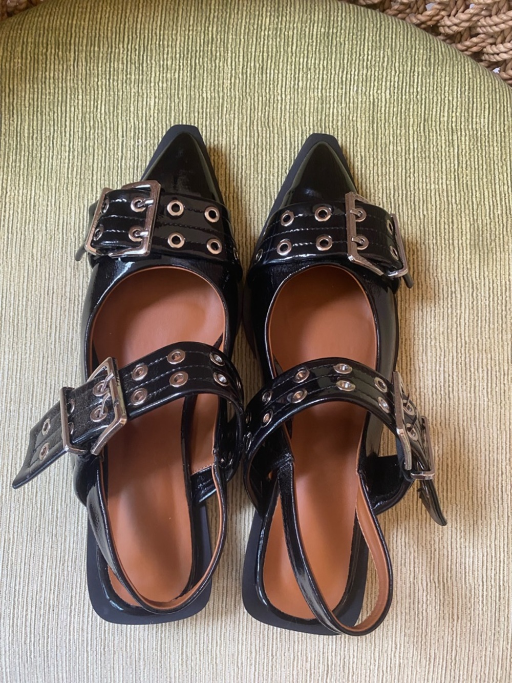 Patent Black Pointed-Toe Double Buckle Slingback Flats. Sz 9. Perfect Condition.
